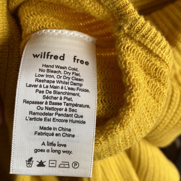 Wilfred Free sweater, size medium - Picture 5 of 5